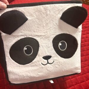 5 for $20 🌲 Cute Panda Face Storage Cube
